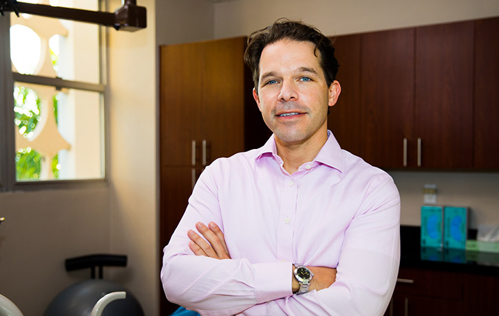 Why Choose a Prosthodontist? Miami Beach, FL